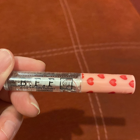 🆕THE BEAUTY CROP: BFF Brow Friends Forever- Clear Brow Gel- Full Size - Picture 3 of 4